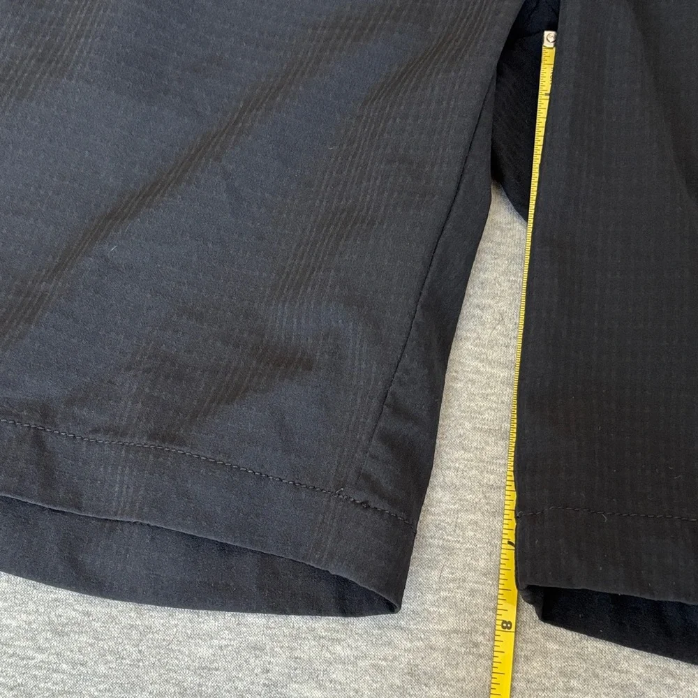 Men's Greg Norman Golf Black Shorts 32” waist